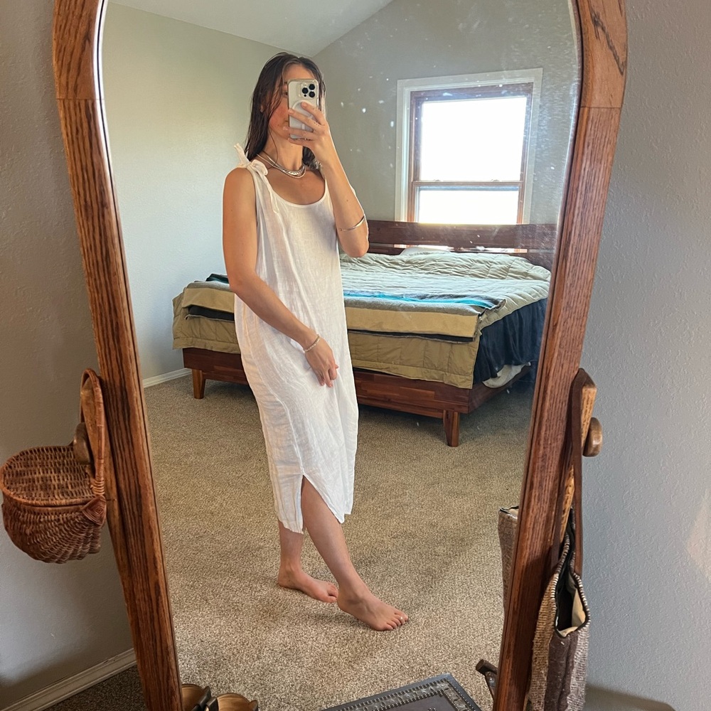 Cottage 100% Linen Midi dress - Picture 2 of 7